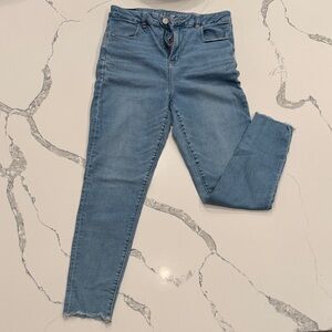 American Eagle Outfitters Light Blue Ankle Jeans